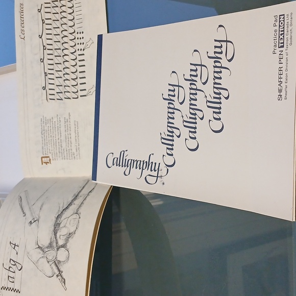 Used Sheaffer Calligraphy Pen Set - Picture 11 of 14